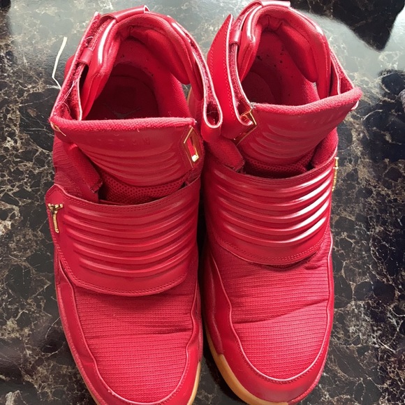 Jordan Generation 23 Men - Picture 2 of 5